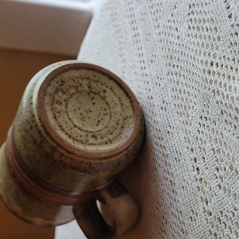Duncan Ceramic Cup - Picture 5 of 5